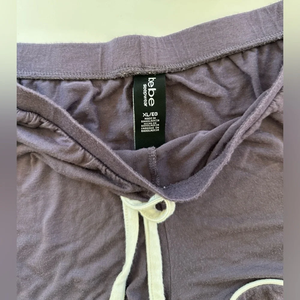 Ladies shorts 🩳 - Picture 9 of 10